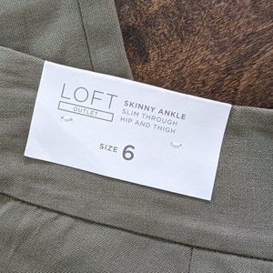 LOFT Outlet skinny ankle olive pants sz 6